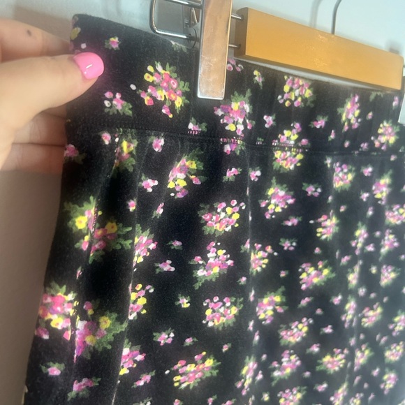 Aeropostale Size Large, floral mini skirt, stretchy, cotton/spandex blend, y2k - Picture 3 of 5